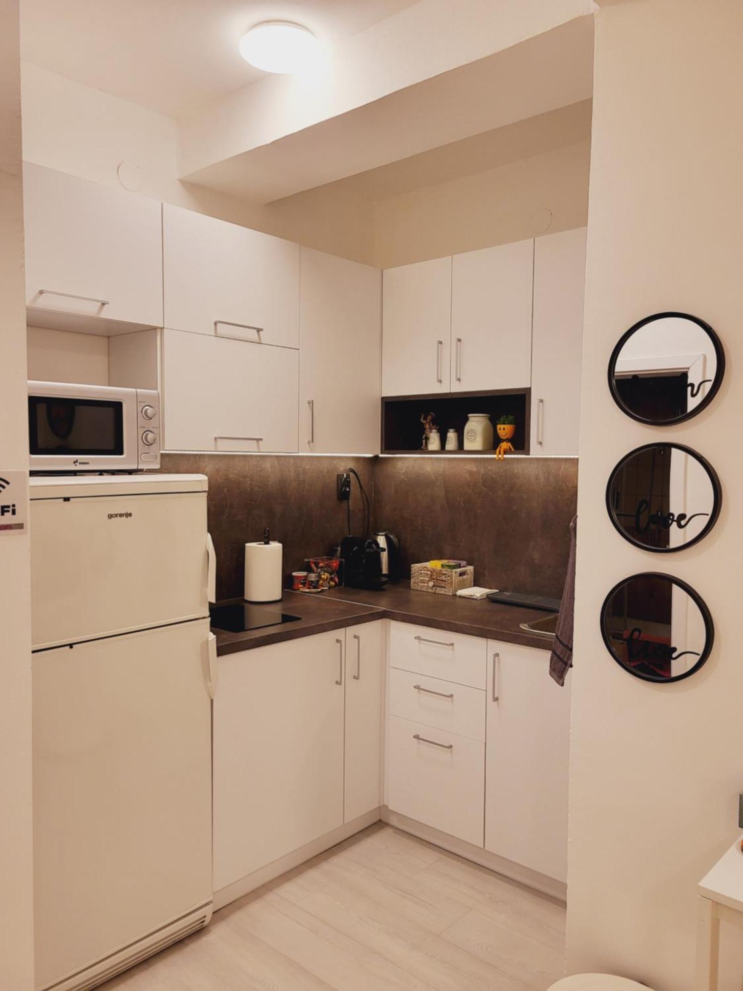 City Center White Apartment! Skopie Exterior foto